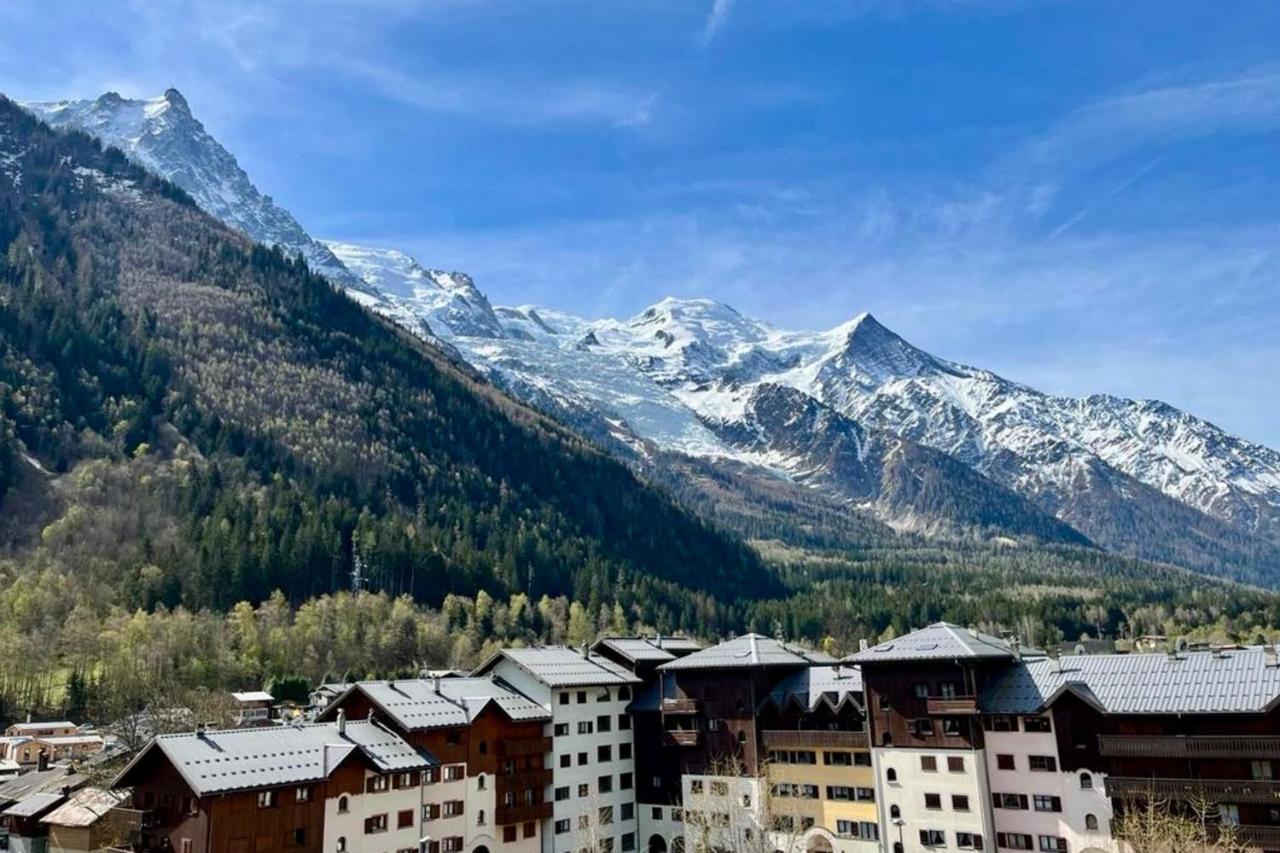 Apartment Of 55 M With Balcony View Mont Blanc Chamonix Buitenkant foto